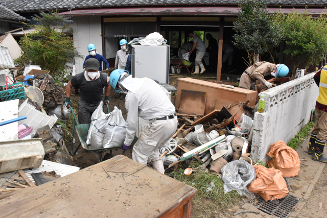 宮崎市内海大雨被害 連日ボランティア 連休最終日９０人 デジタル夕刊 プレみや