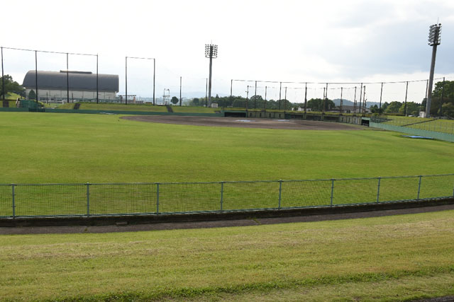 来年２月 巨人３軍が春季キャンプ 都城市 高城運動公園 デジタル夕刊 プレみや